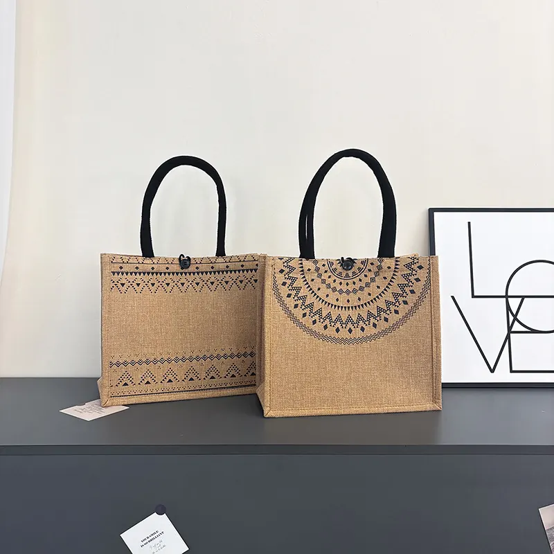 Fashionable Linen Tote